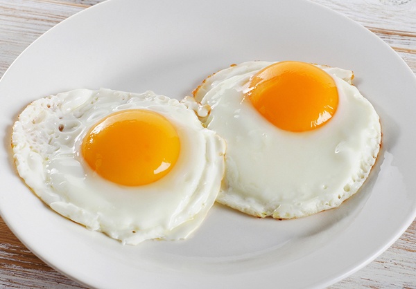 The importance of fried eggs in our lives at this time